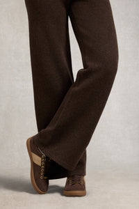 An image of the Holland Cooper Knightsbridge Court Trainer
