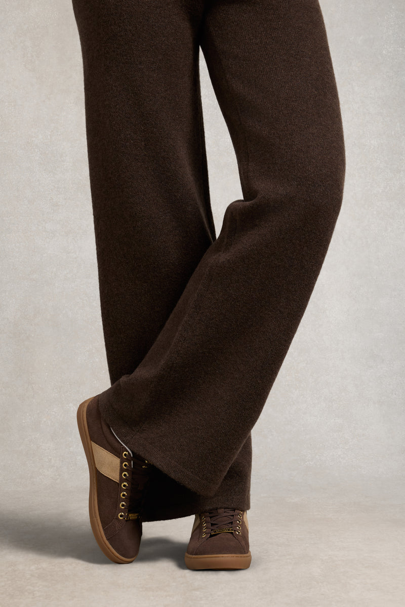 An image of the Holland Cooper Knightsbridge Court Trainer