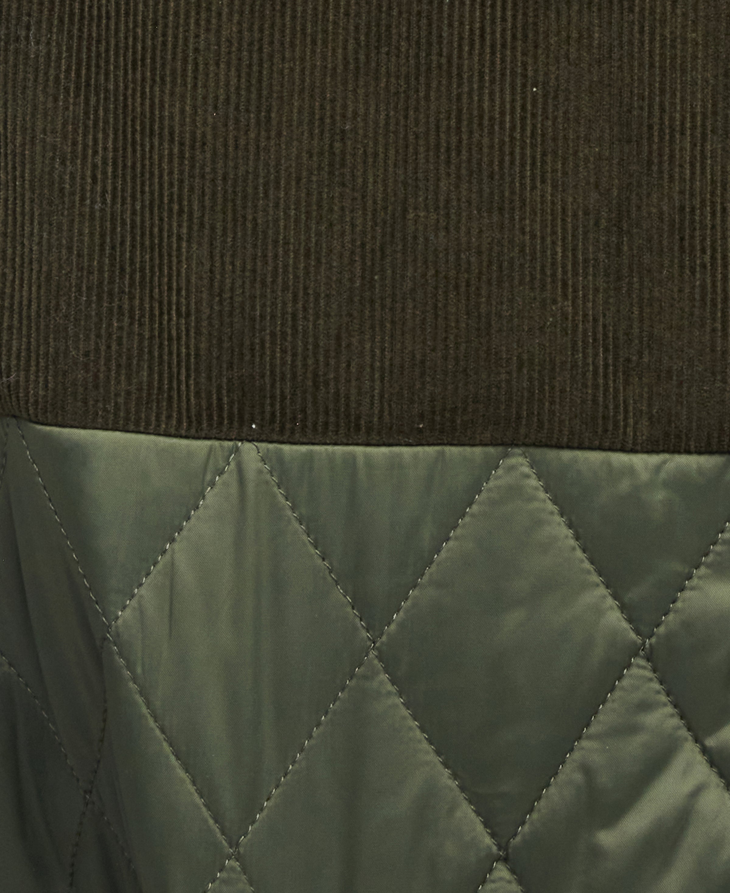 An image of the Barbour Healy Liner