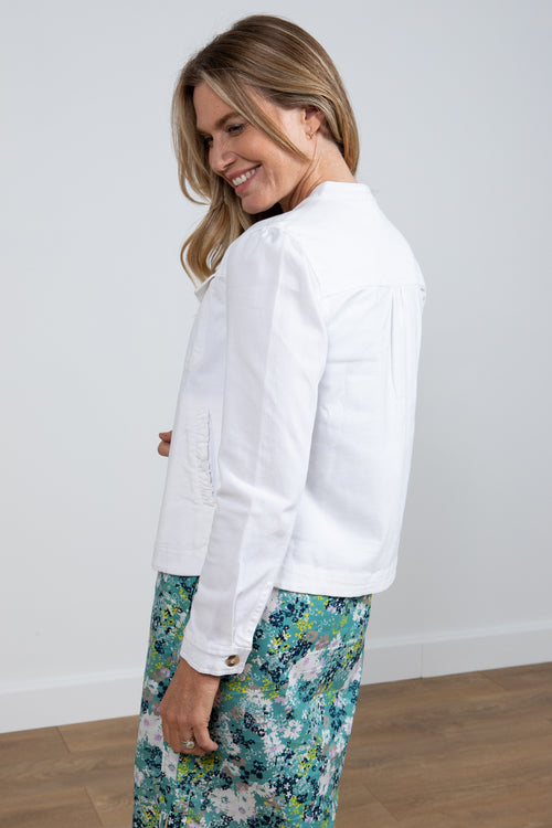 Lily & Me Ivy Jacket Twill. A denim-look white jacket with long sleeves and piecrust collar.