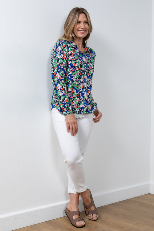 Lily & Me Bowbridge Frieda Top. A relaxed fit, long sleeve, collared neckline top with multicoloured pattern.