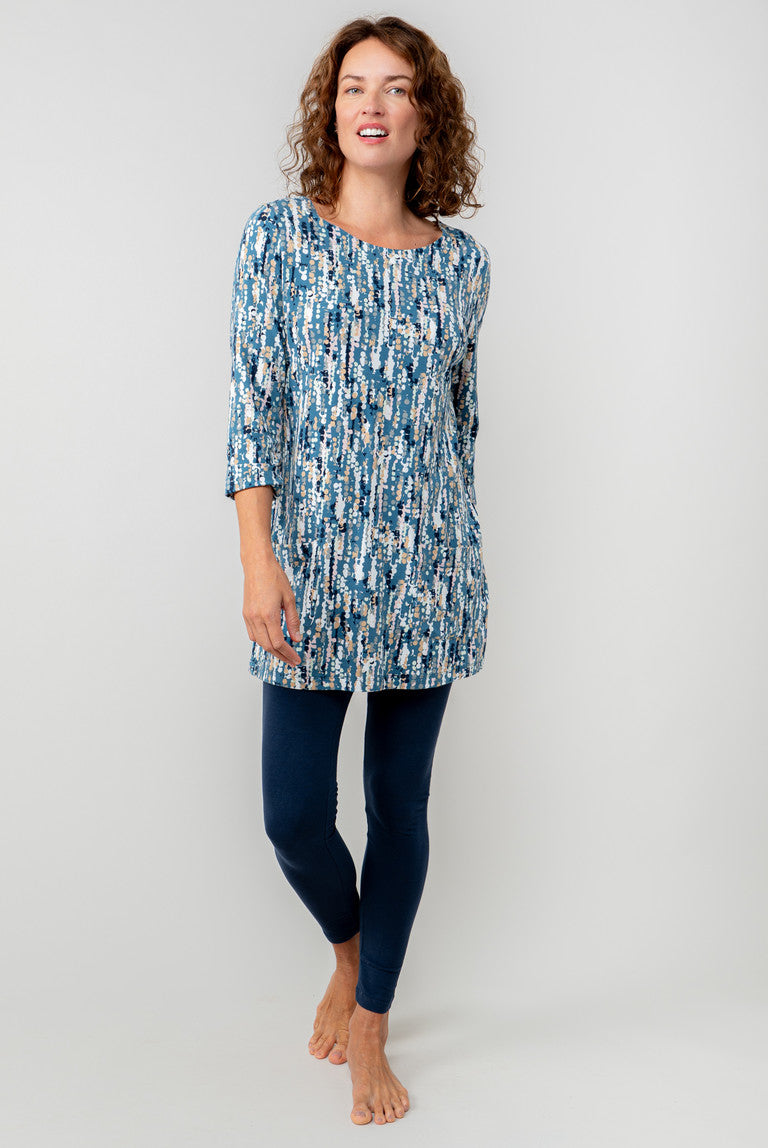 An image of the Lily & Me Coastal Tunic