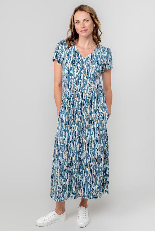An image of the Lily & Me Summer Midi Dress