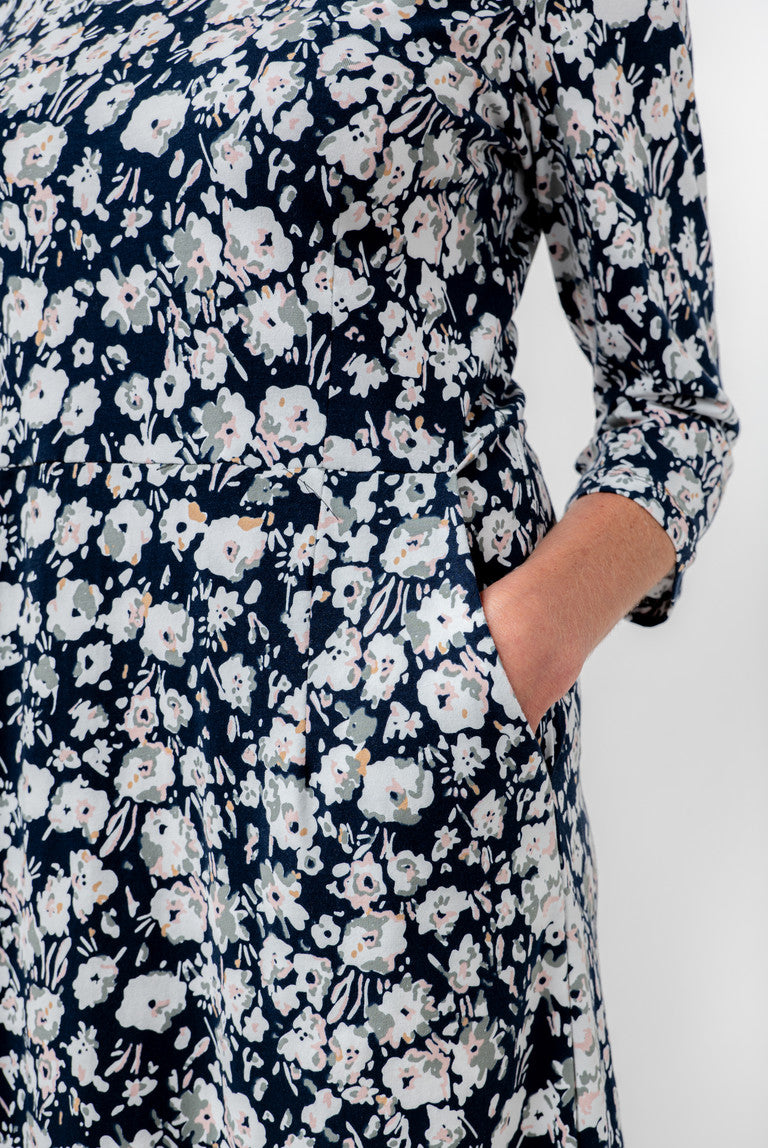 An image of the Lily & Me Uplands Dress