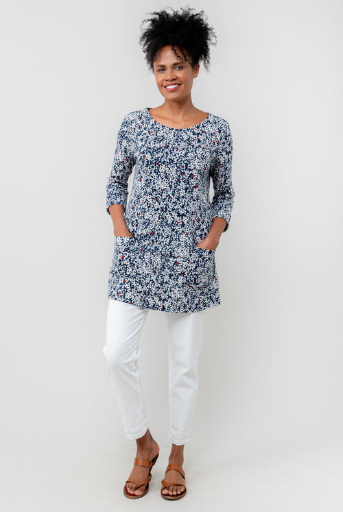 An image of the Lily & Me Coastal Tunic