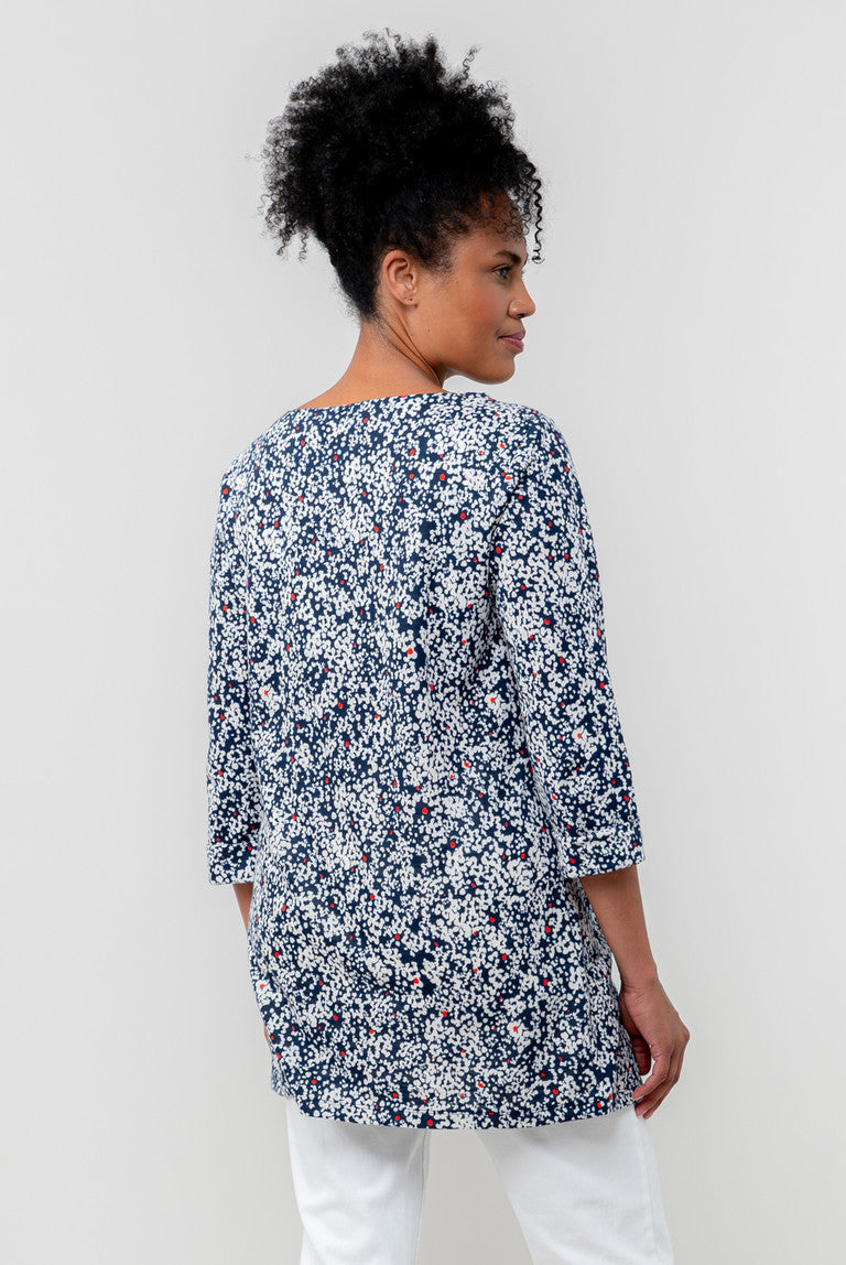 An image of the Lily & Me Coastal Tunic