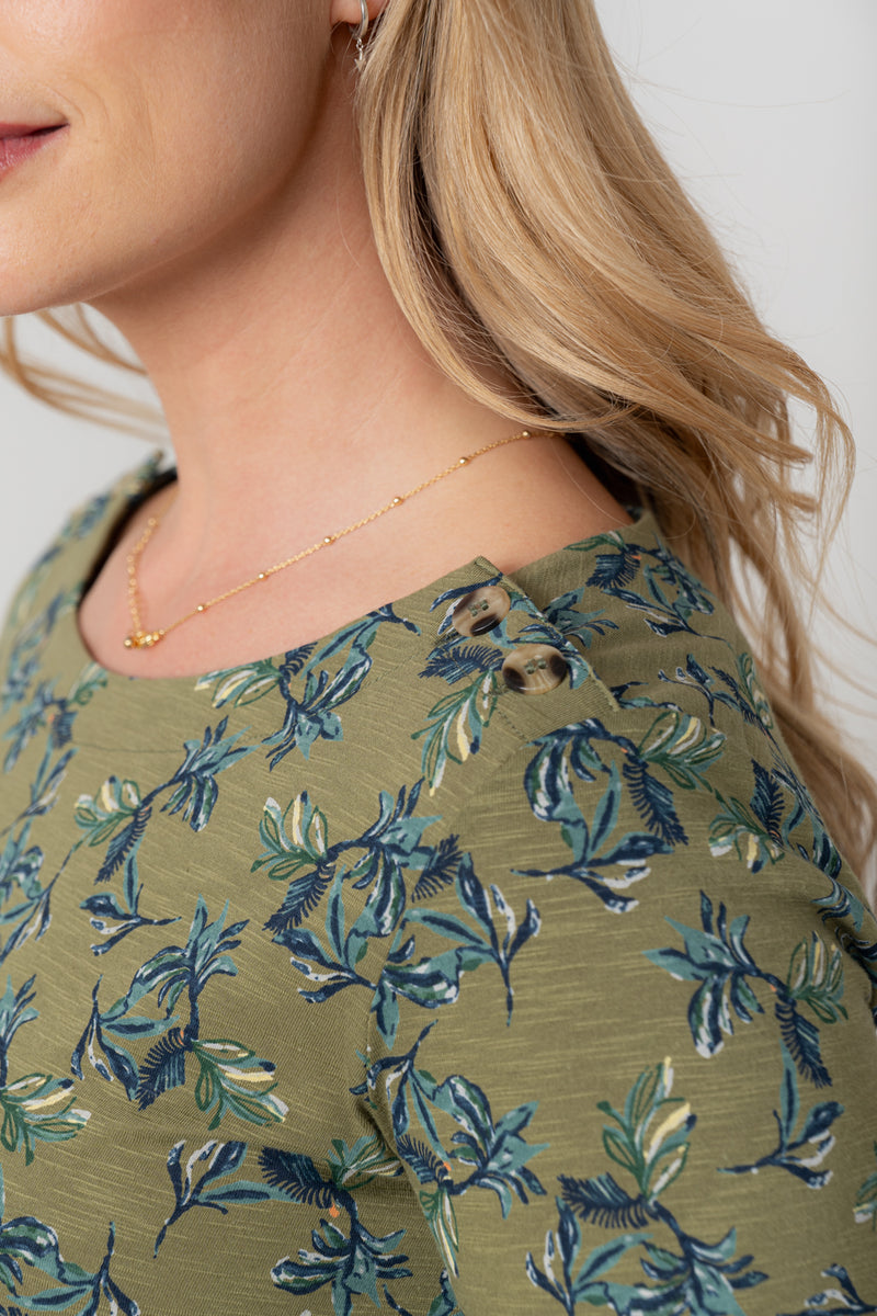 An image of the Lily & Me Riverside Top Foliage