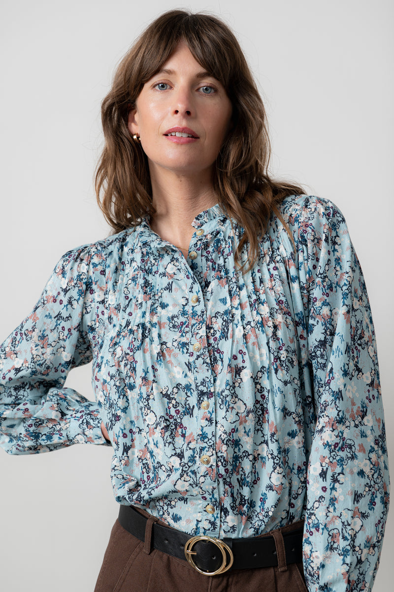 An image of the Lily & Me Flora Blouse Feather Ditsy