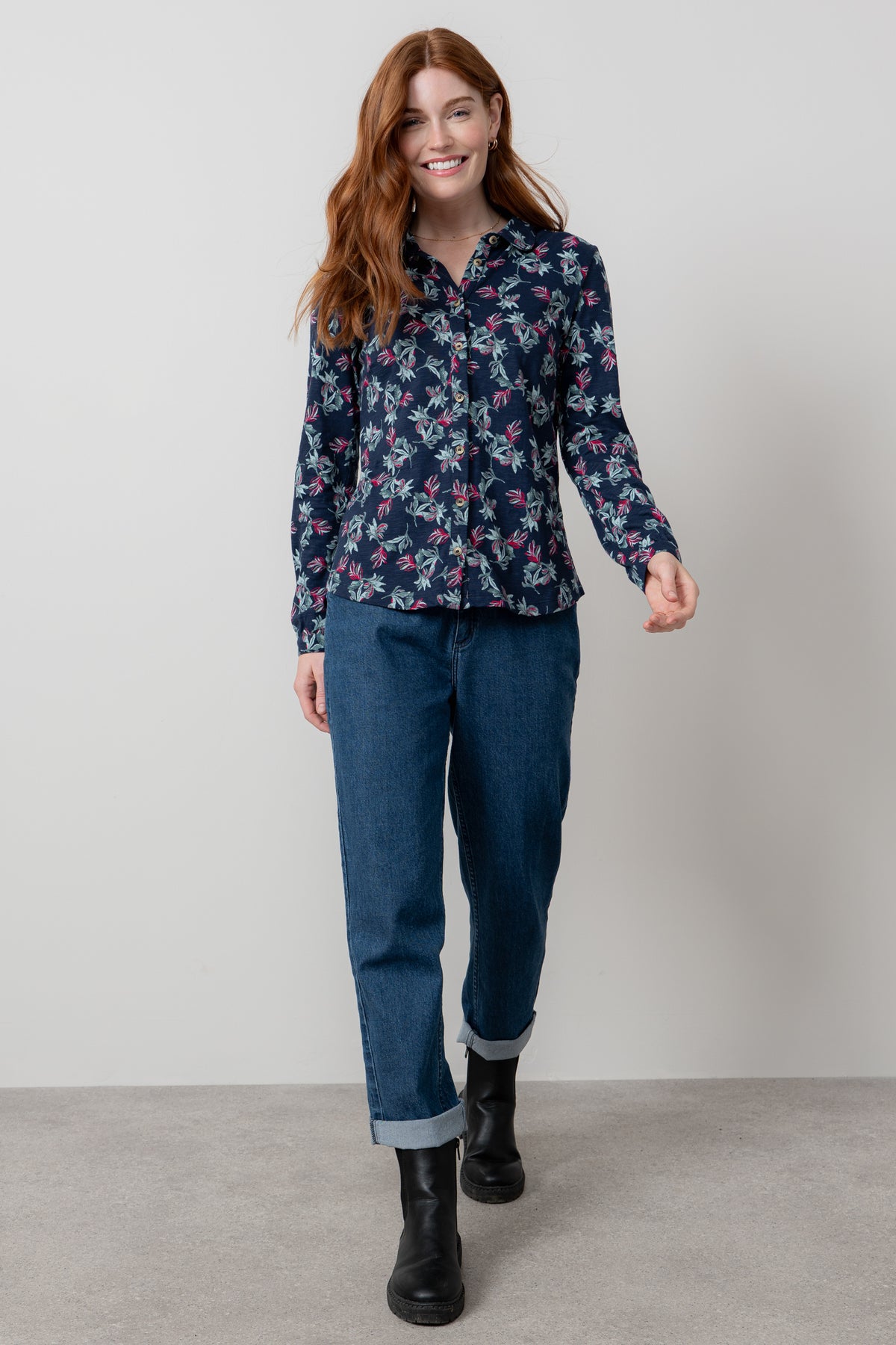 An image of the Lily & Me Bowbridge Shirt Foliage