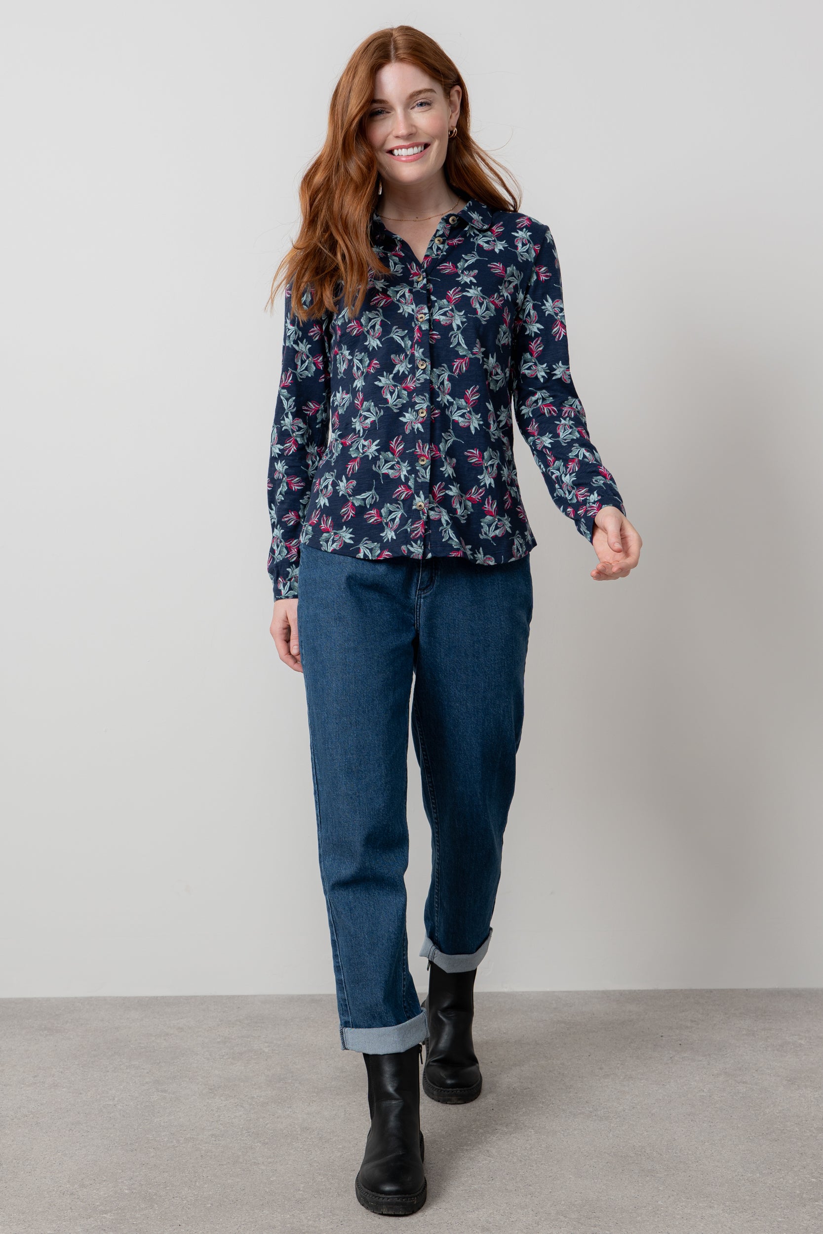 An image of the Lily & Me Bowbridge Shirt Foliage