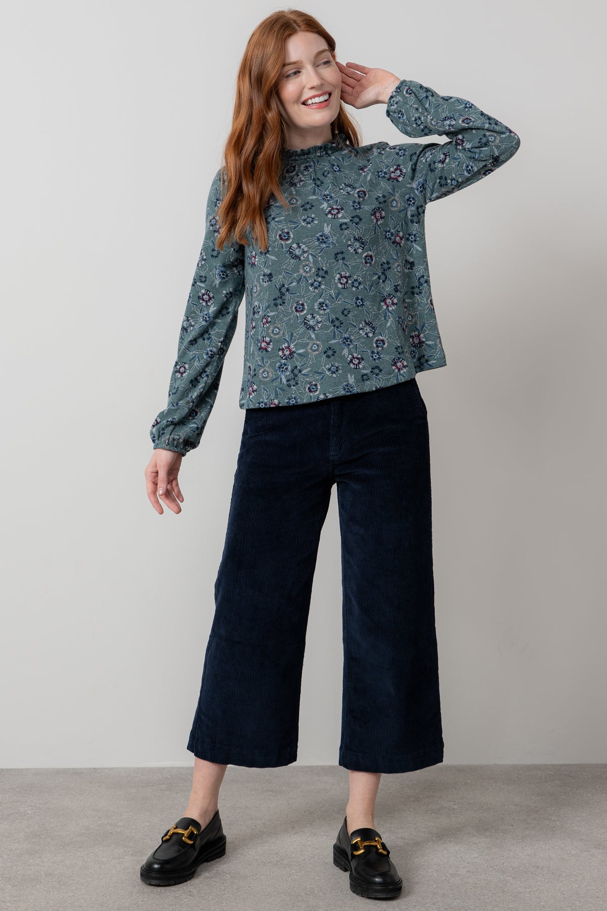 An image of the Lily & Me Eastcombe Top Budling