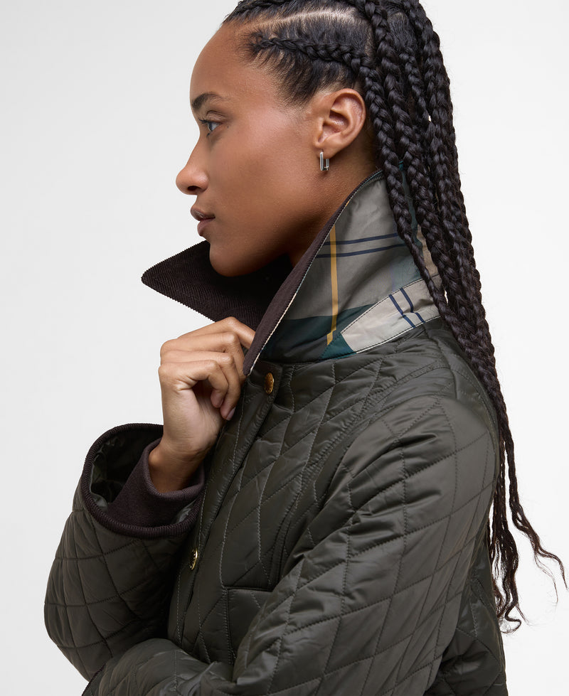 An image of the Barbour Modern Beadnell Quilted Jacket