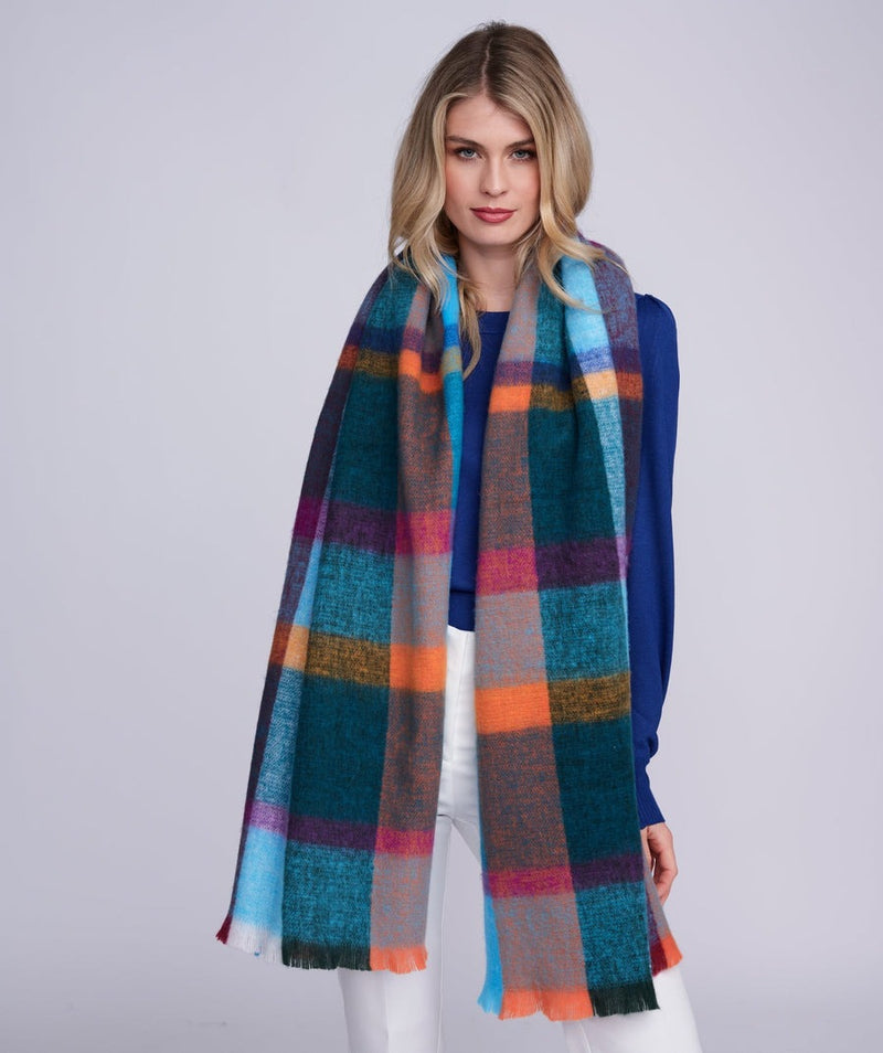 An image of the Pia Rossini Lianna Scarf