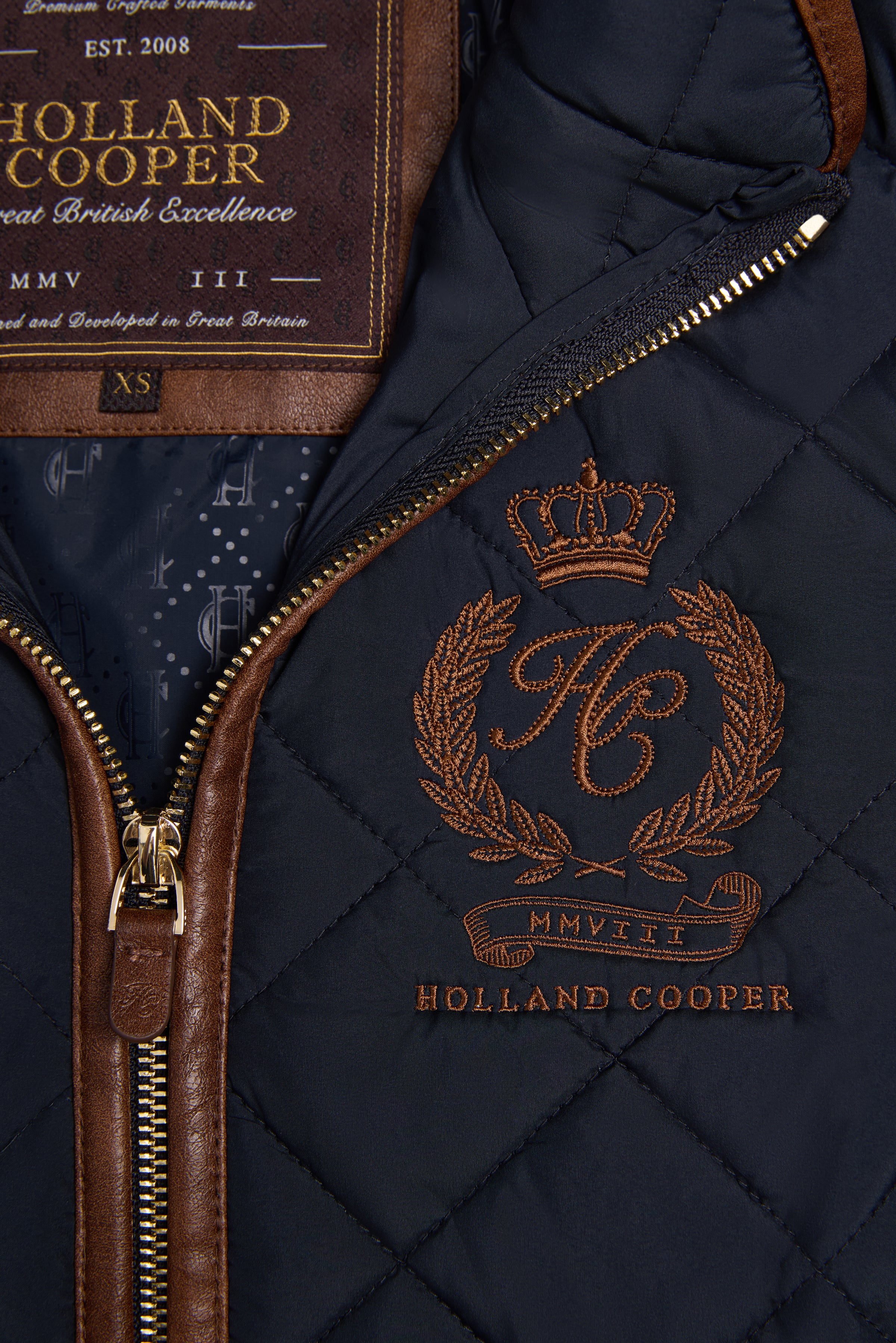 An image of the Holland Cooper Lightweight Country Jacket