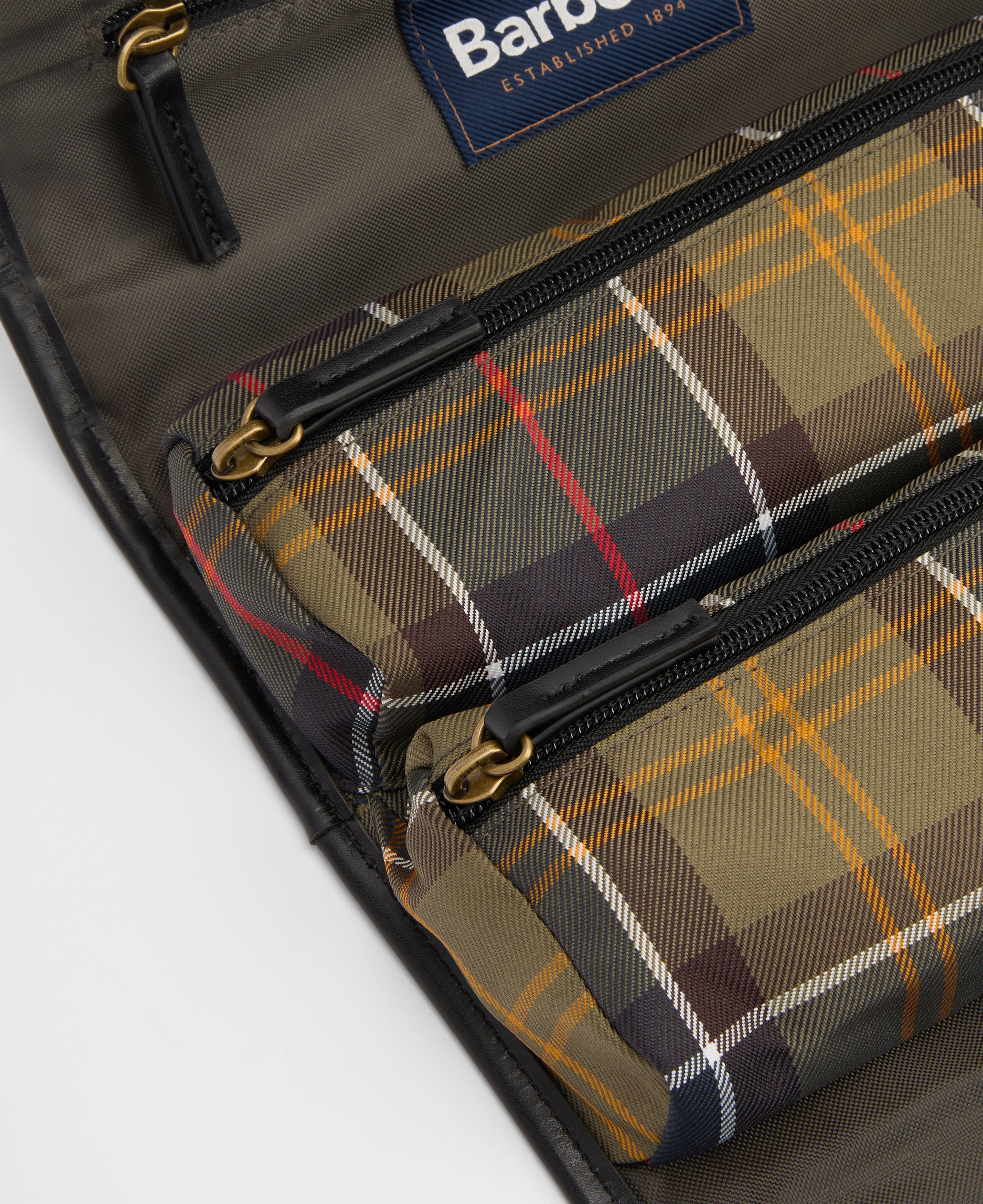 An image of the Barbour Tartan Hanging Washbag