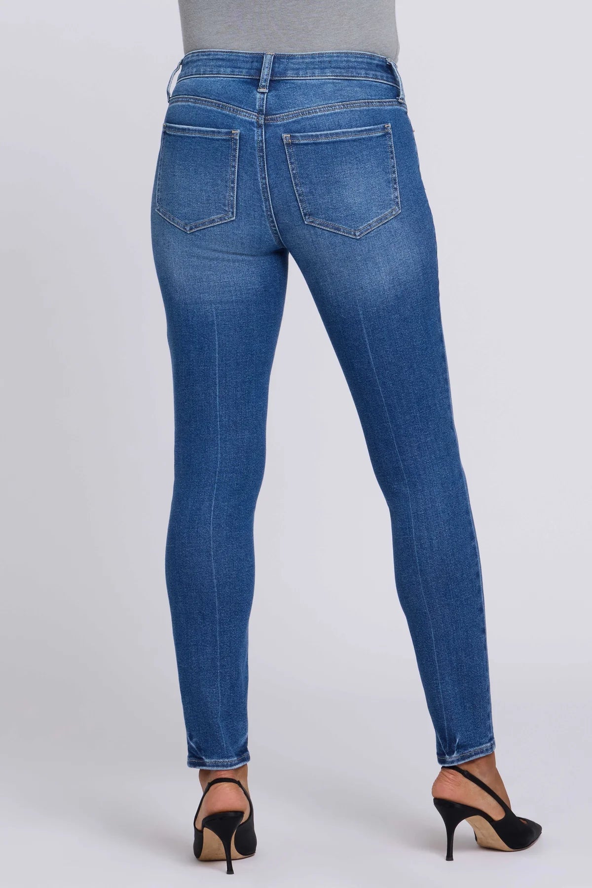 Ami Skinny