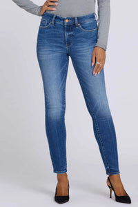 Ami Skinny
