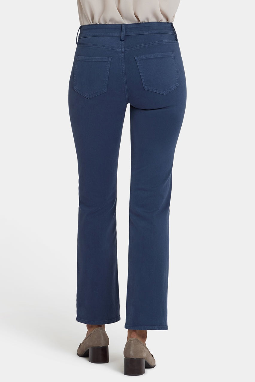 An image of the NYDJ Marilyn Straight Jeans