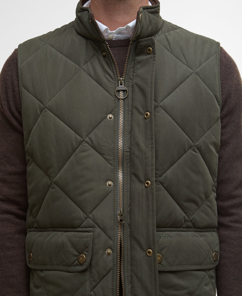 An image of the Barbour Winter Lowerdale Quilted Gilet
