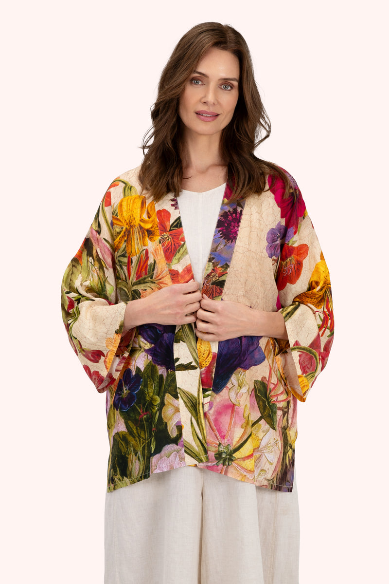An image of the Powder Midnight Posy Mid-length Kimono