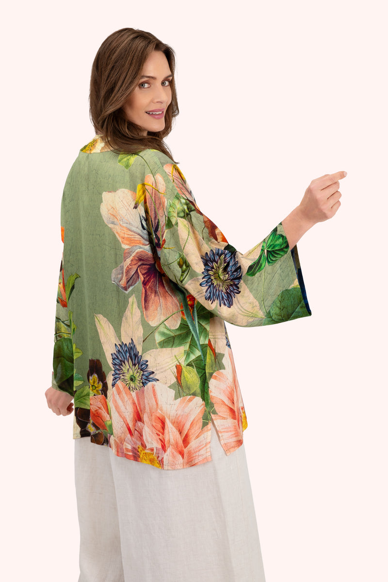 An image of the Powder Midnight Posy Mid-length Kimono