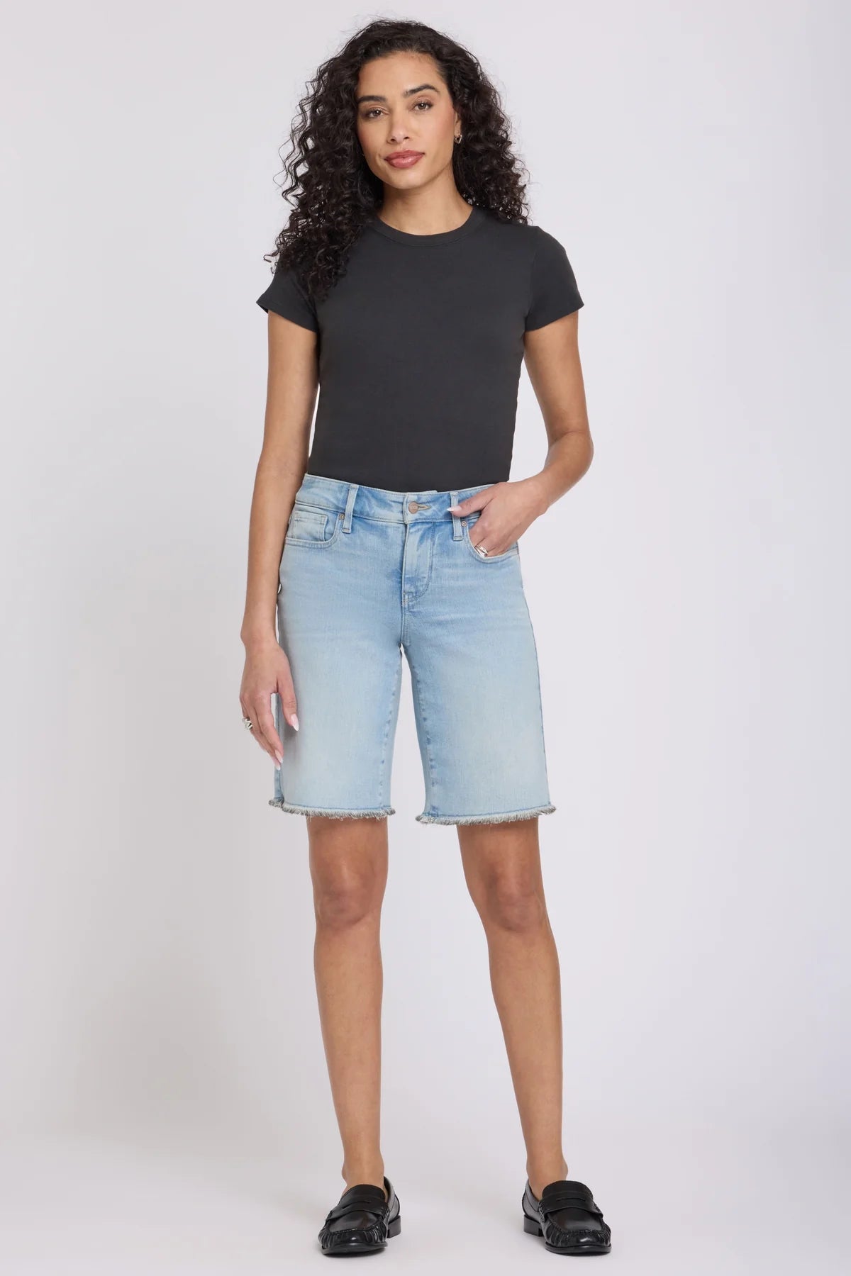 Lilly Shorts Frayed Hems