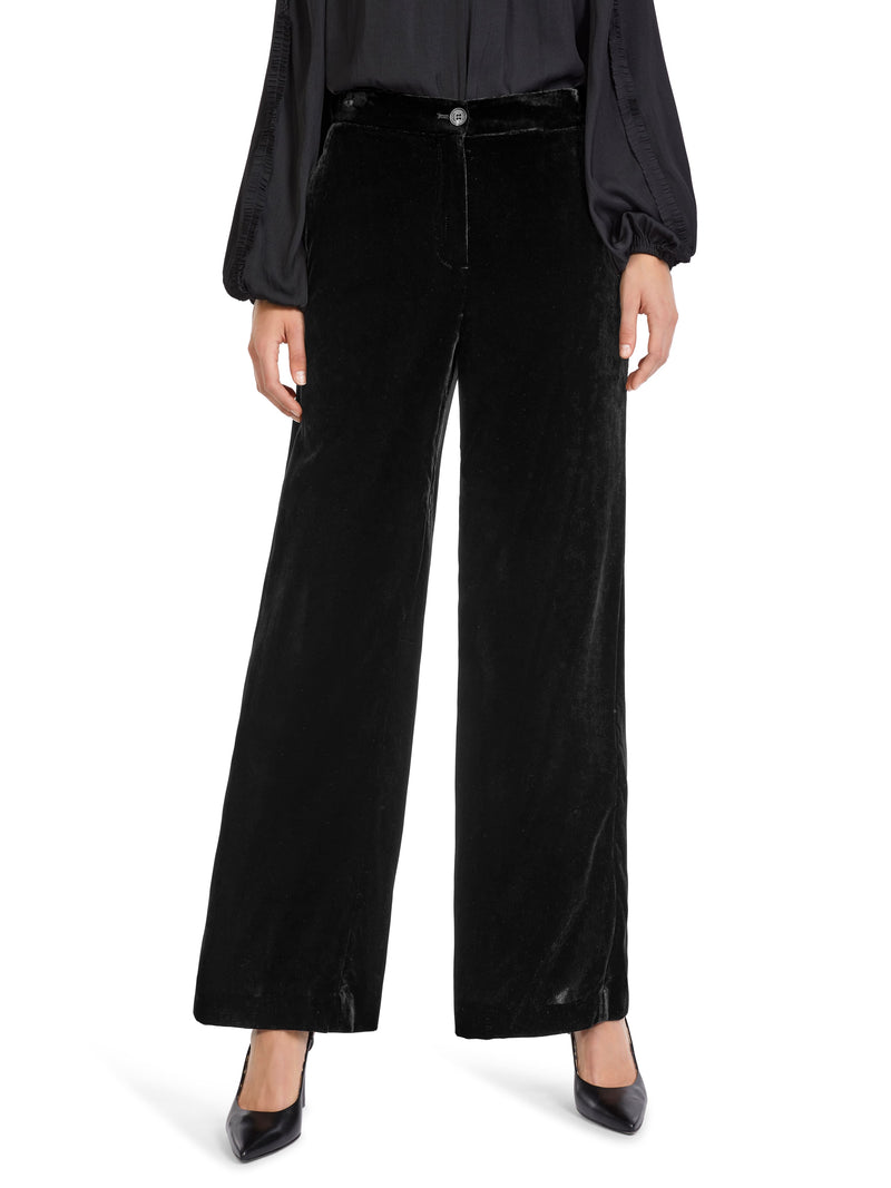 An image of the Marc Cain Velvet Trouser