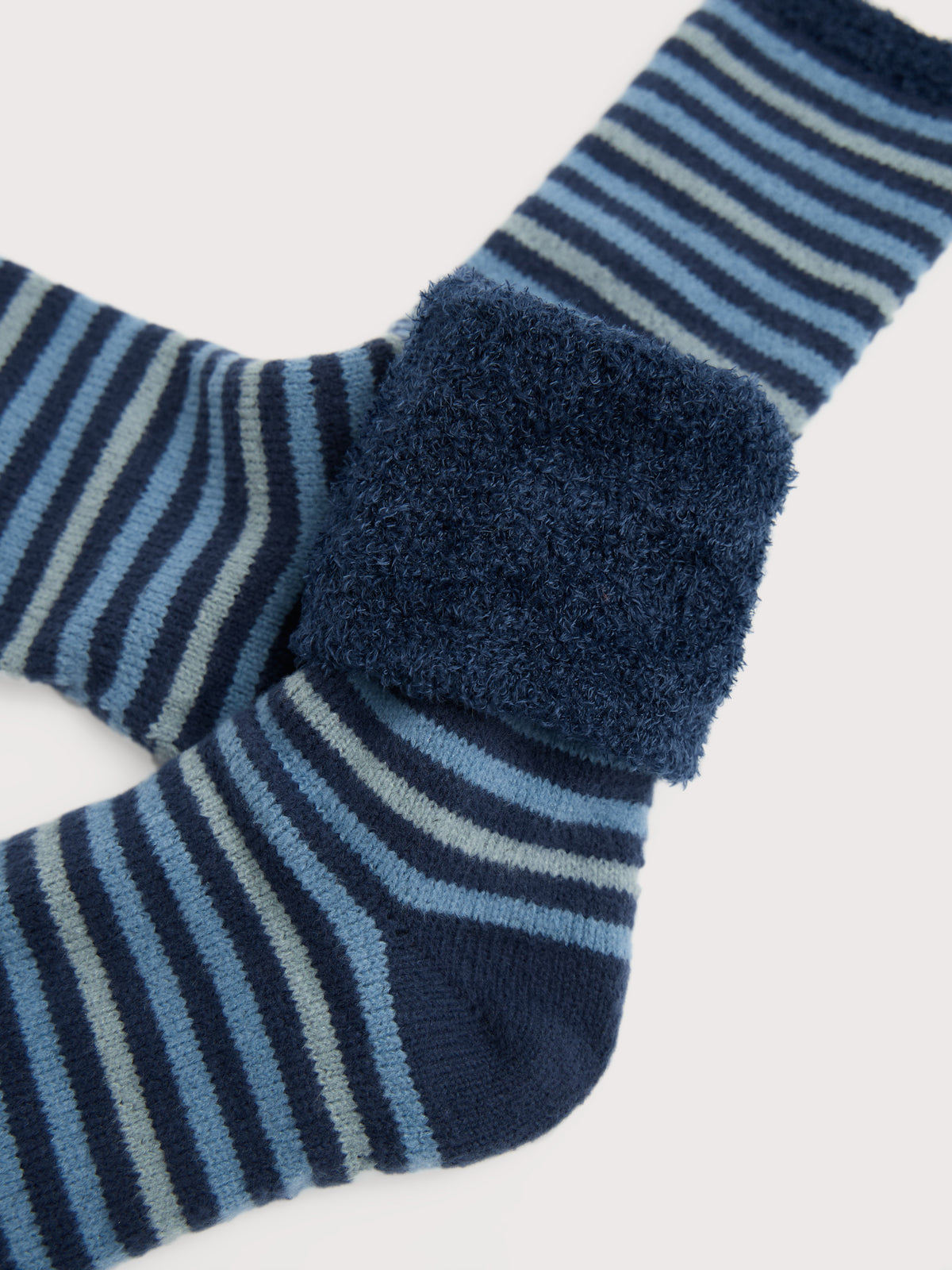 An image of the Seasalt Men's Cabin Socks Mica Fleck Maritime Ship