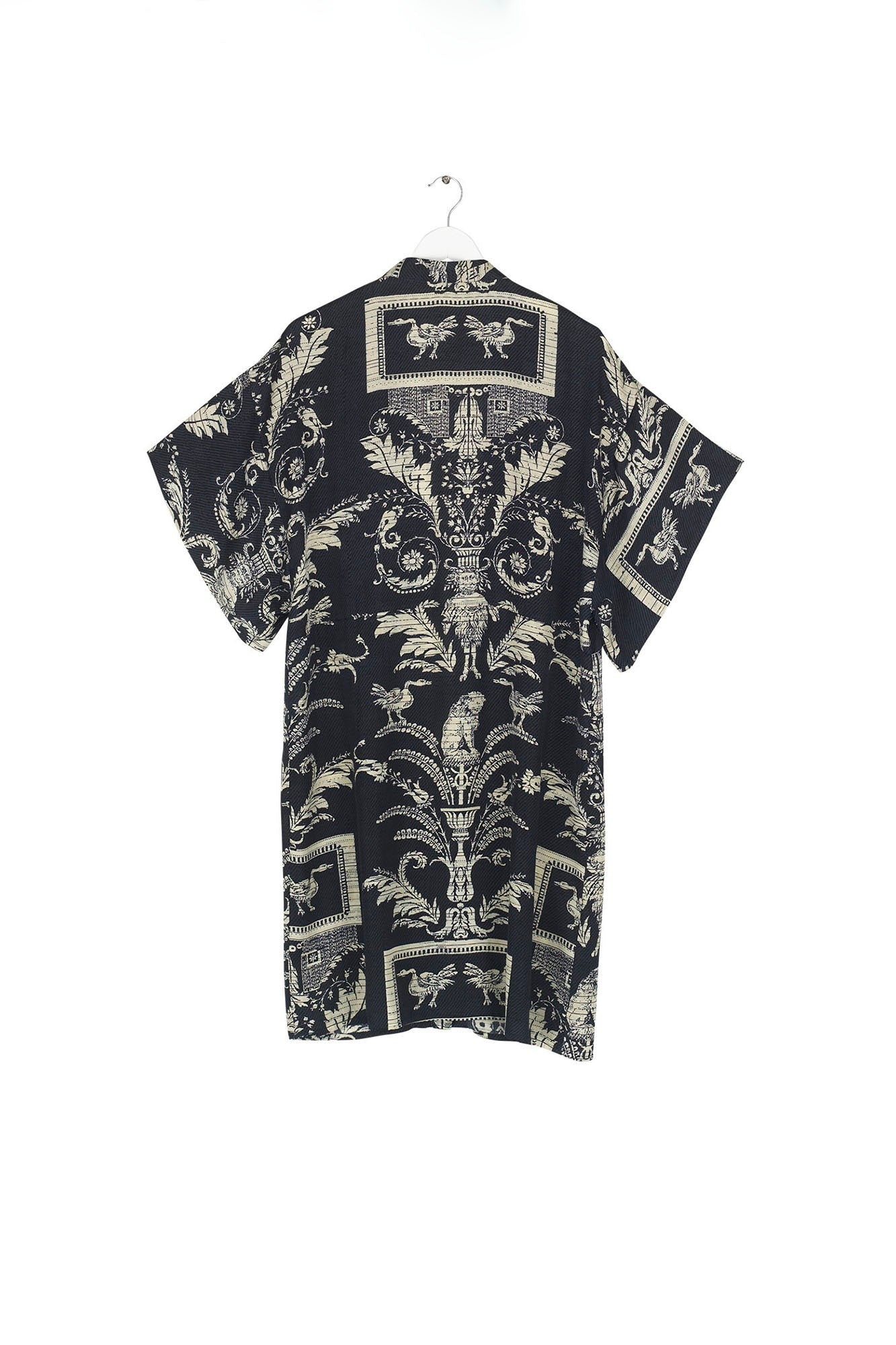 An image of the One Hundred Stars Midi Kimono