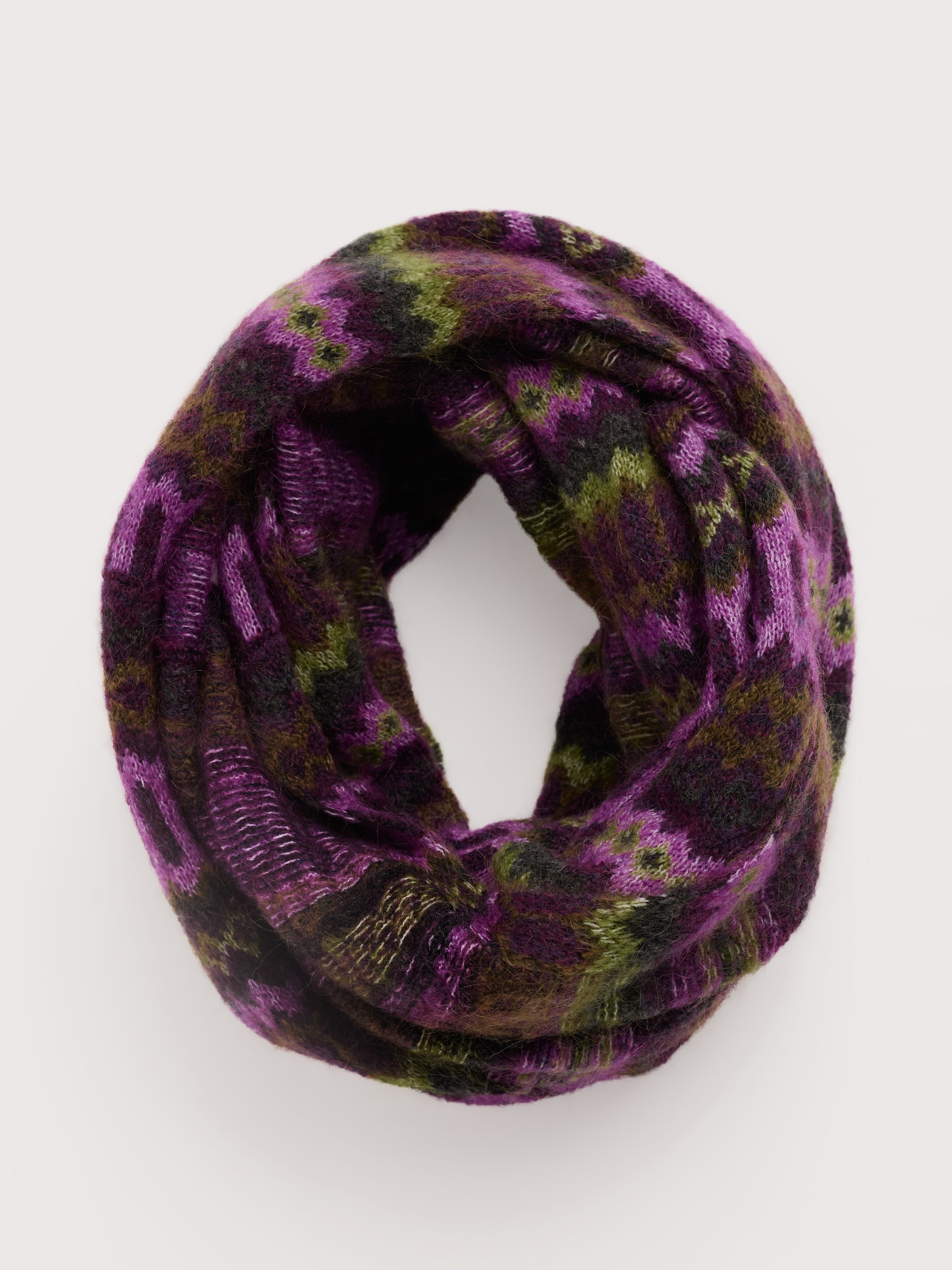 An image of the Seasalt Morning Cliff Snood