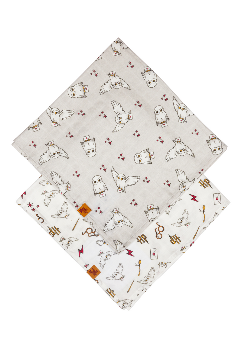 An image of the Blade & Rose Harry Potter Hedwig 2pk Muslin Squares