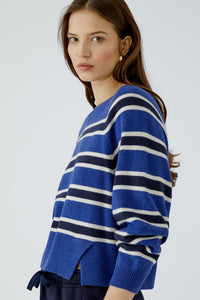 Knitted Pullover