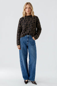 Knitted Pullover