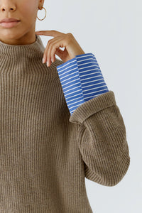 Knitted Pullover