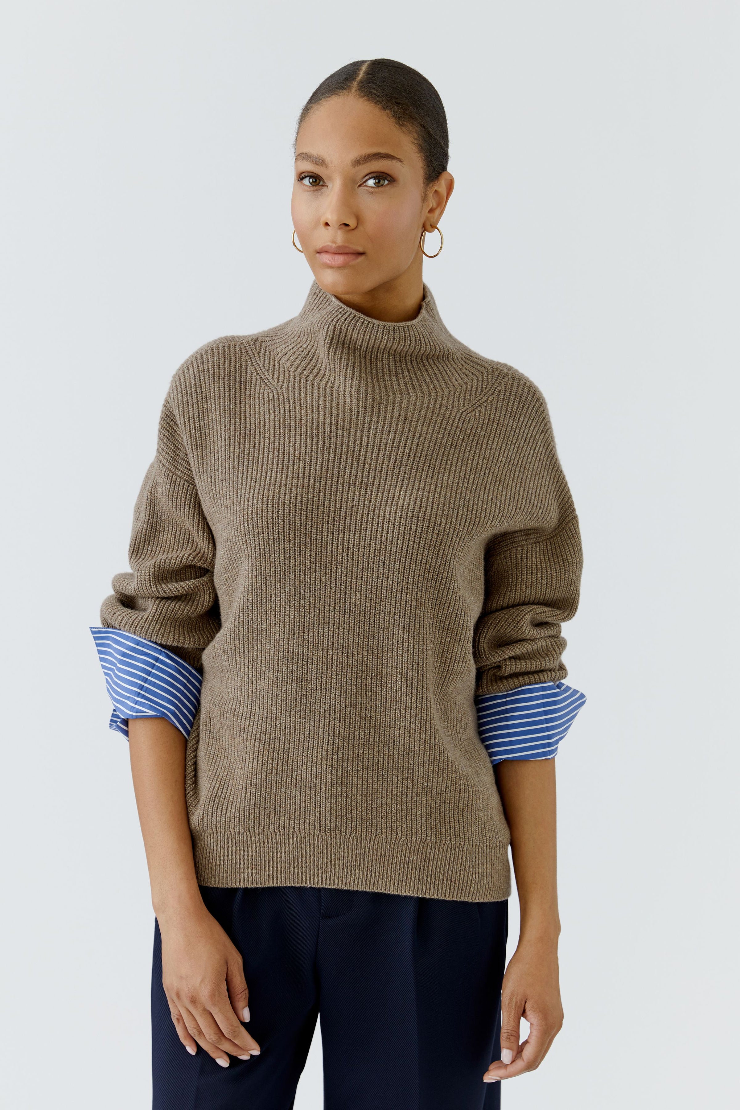Knitted Pullover