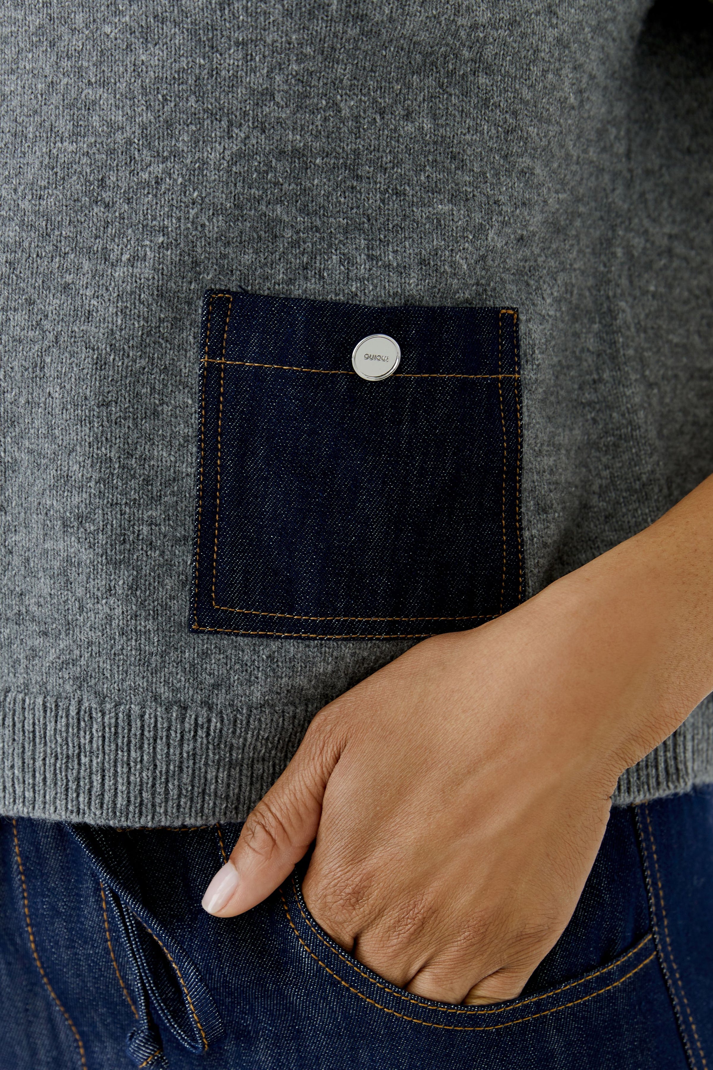 Knitted Pullover