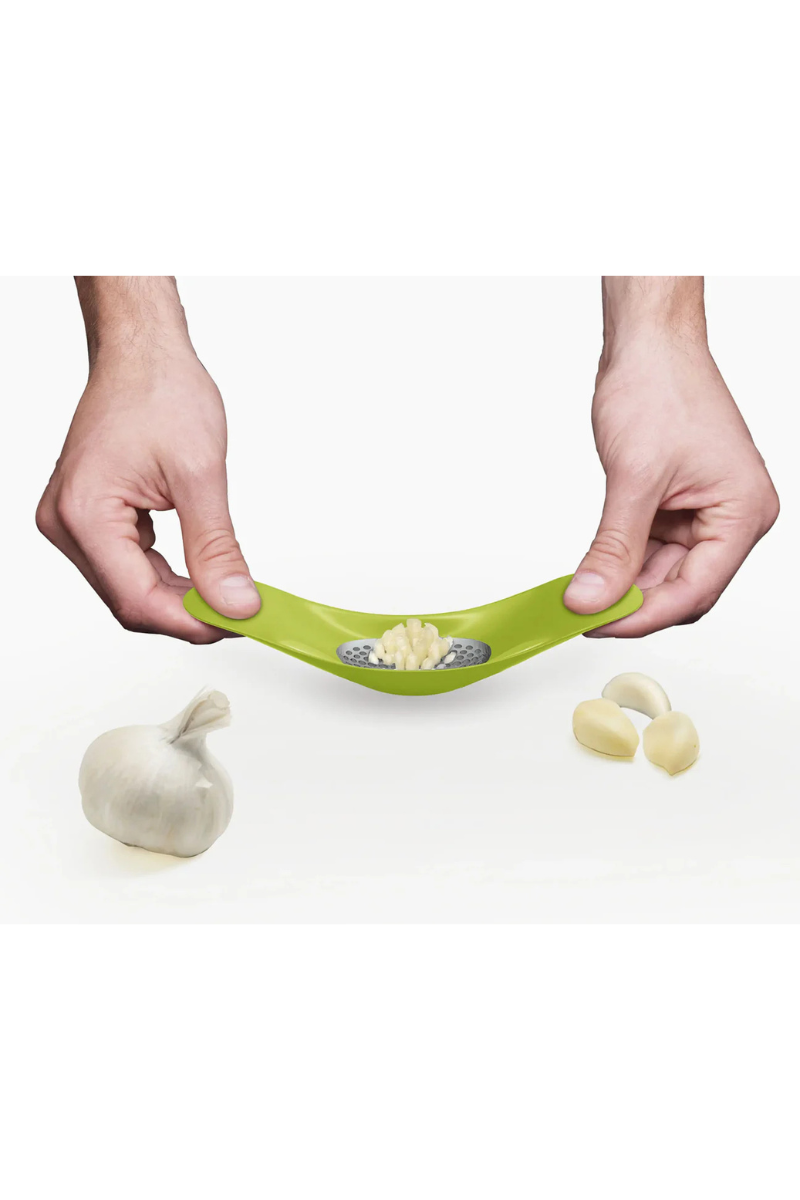 Rocker Garlic Crusher