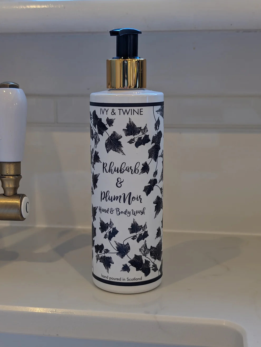 An image of the Ivy & Twine Hand & Body Wash