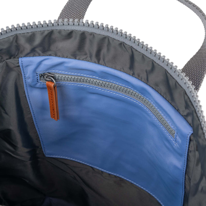 An image of the ROKA London Canfield B Backpack