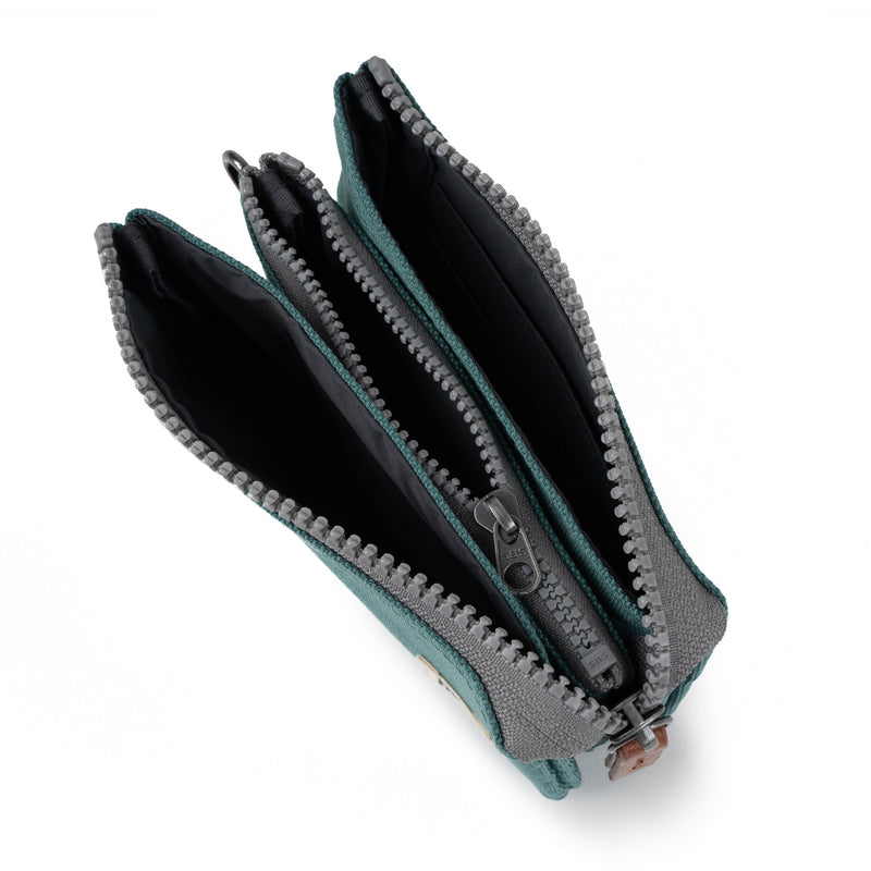 An image of the ROKA London Carnaby Purse
