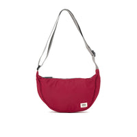 An image of the ROKA London Farringdon One Size Taslon