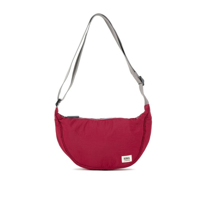 An image of the ROKA London Farringdon One Size Taslon