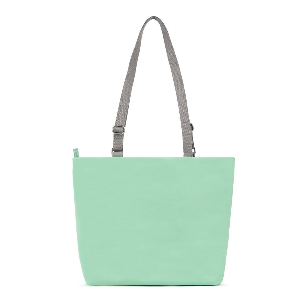 An image of the ROKA London Trafalgar B Medium Recycled Nylon