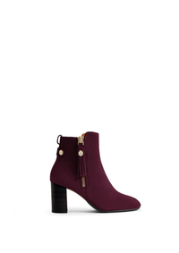 An image of the Fairfax & Favor Womens Oakham Ankle Boot Elderberry Suede