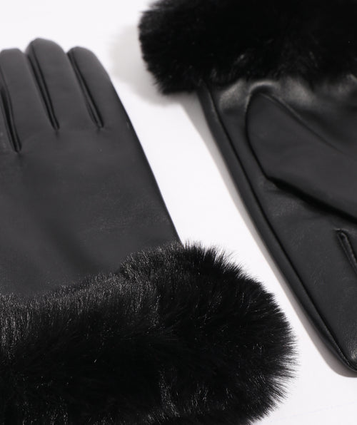 An image of the Pia Rossini Roma Gloves