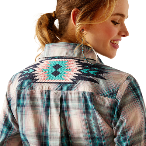 An image of a female model wearing the Ariat Billie Jean Shirt in the colour Tomboy Plaid