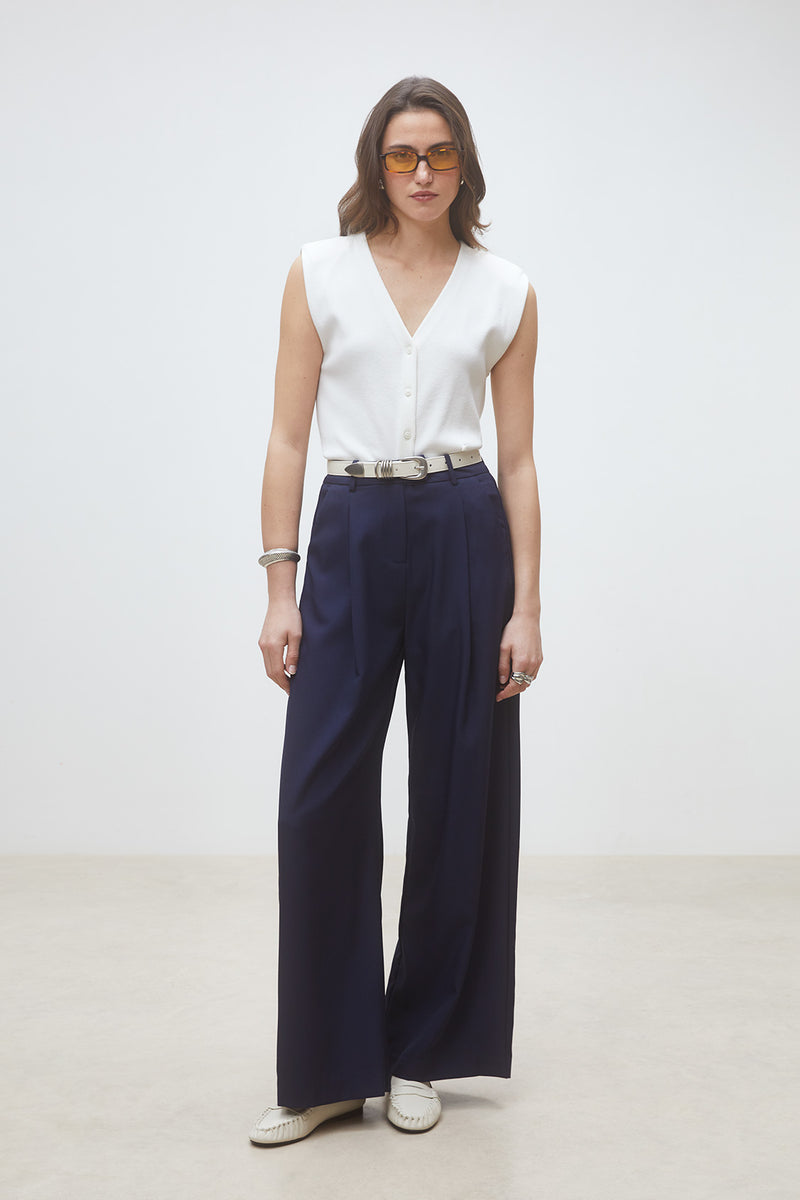 An image of the Suncoo Japon Trouser
