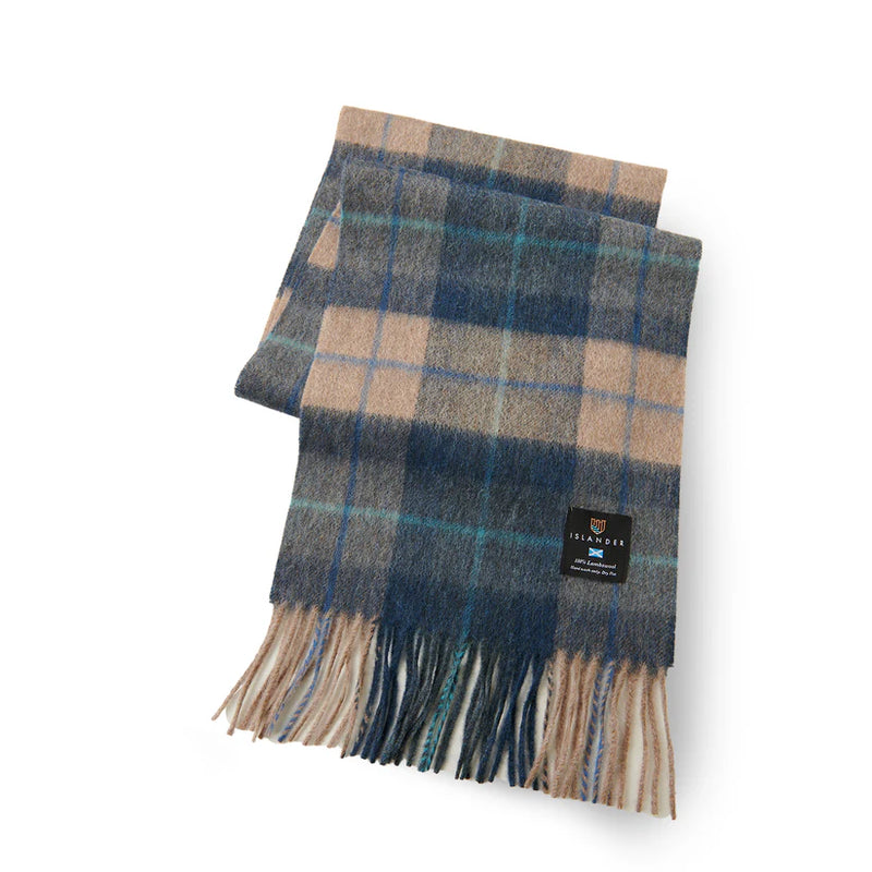 An image of the Islander Lambswool Scarf