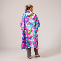 An image of the Mac in a Sac Festival Poncho