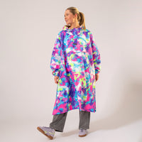 An image of the Mac in a Sac Festival Poncho
